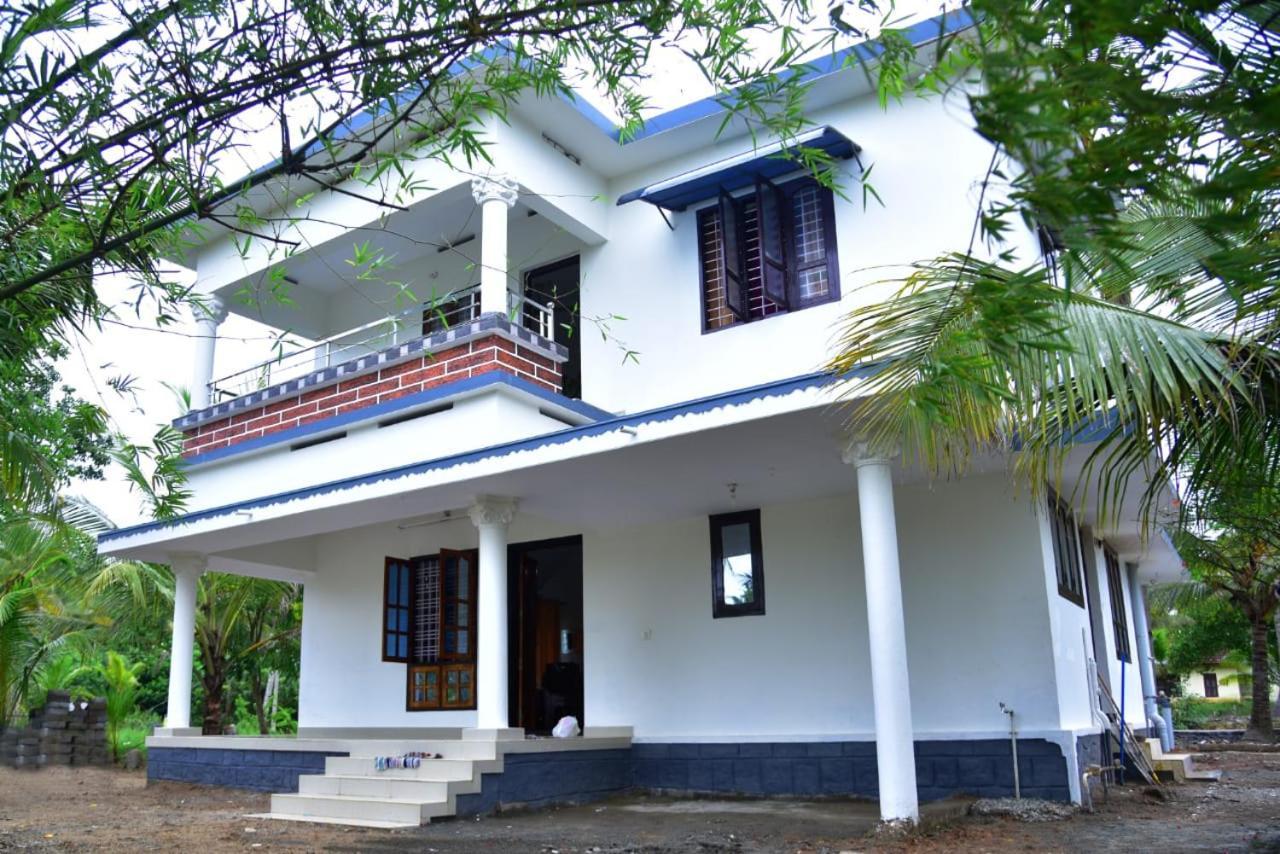 Aqua Green Home Stay Munroe Island Exterior foto